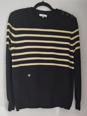 Dior Uniforms Women's Sweater Size XL.